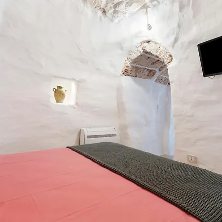 Trullo La Luz Racale